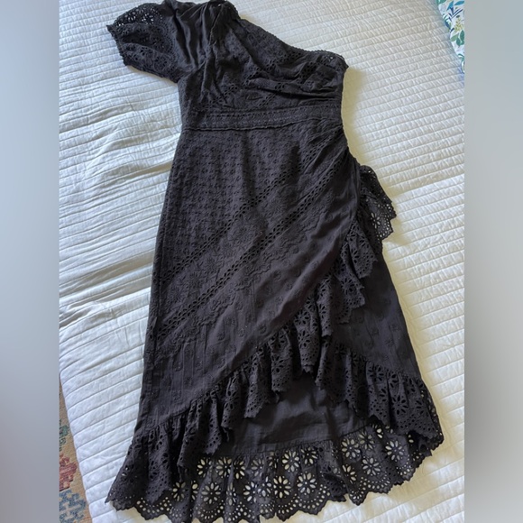 ULLA Johnson 6 - Picture 5 of 5